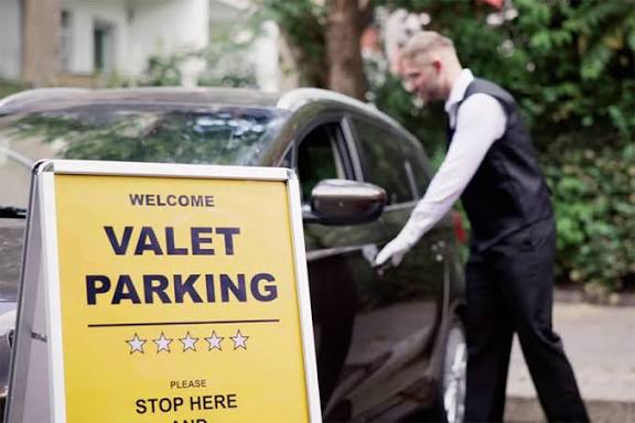 Monthly parking subscription